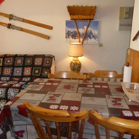 A Areches-beaufort Avec Terrasse, Piscine Et Parking, Ideal Pour 4 Personnes - Fr-1-342-139 Apartment